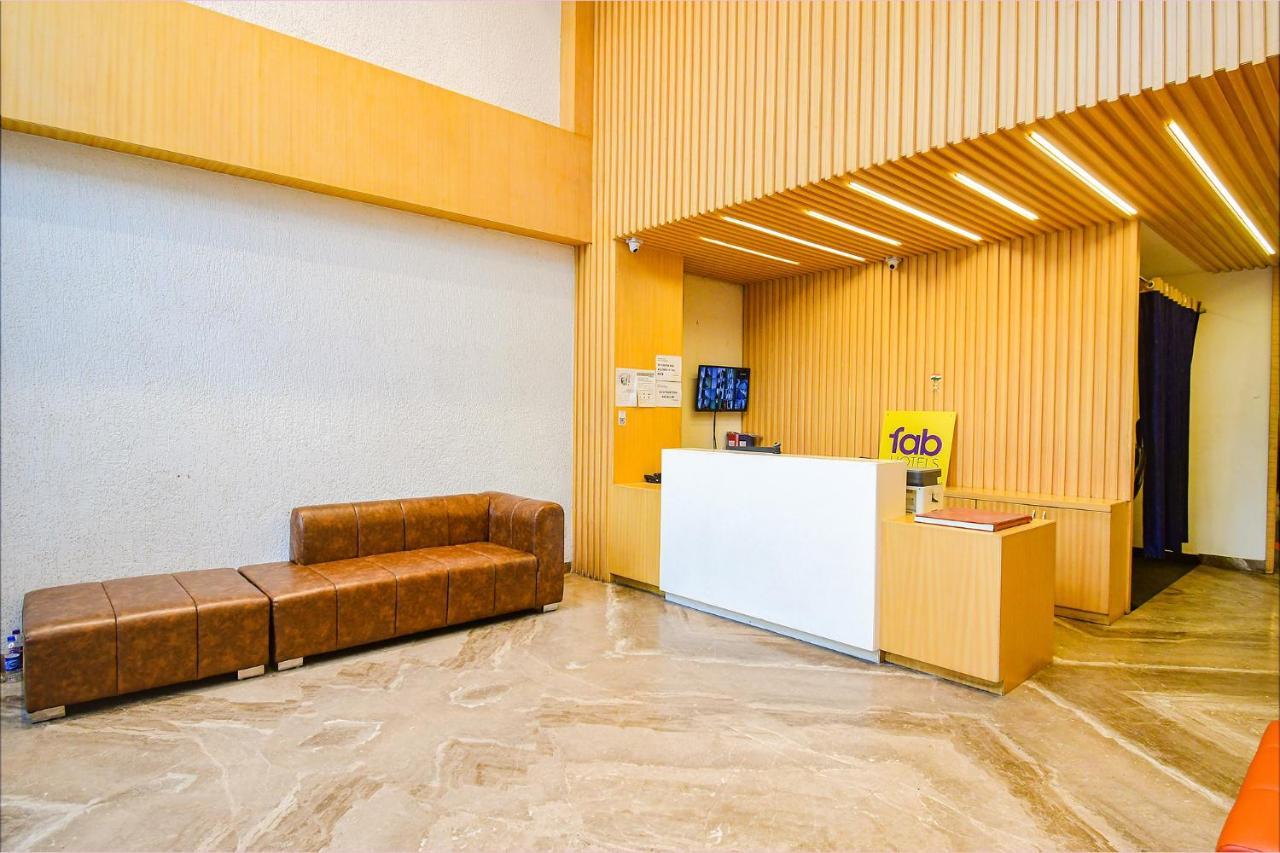 Fabhotel Kzar Select - 2Km From Park Street Calcutta Extérieur photo